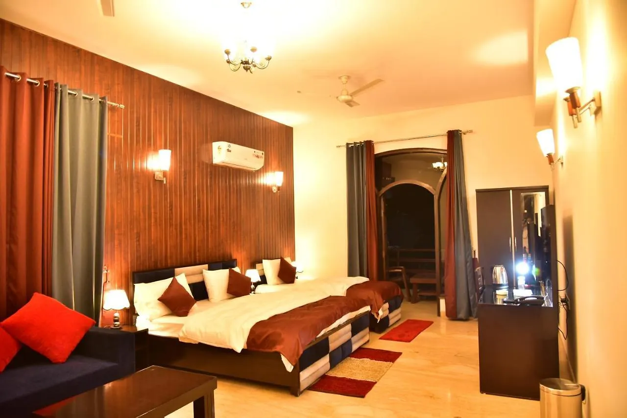 Nook Inn & Suites - Mg Road Metro グルガウン 3*,  インド